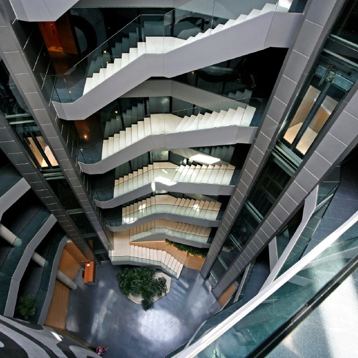 Obligations of elevator operator